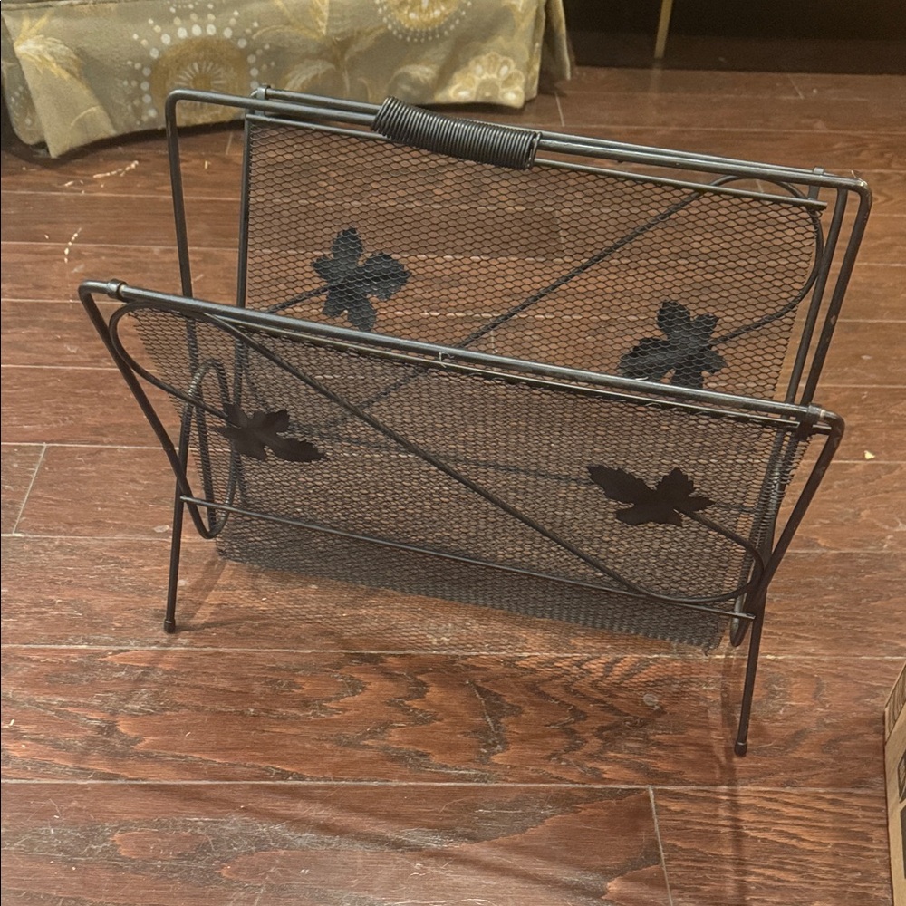 Vintage Black Metal Magazine Rack with Leaf Design